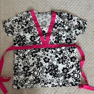 UA Scrubs Black and White Floral Top with Pink Trim